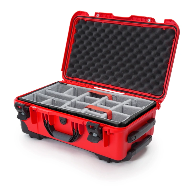 nanuk-935-red-open-divider2_1800x1800 nanuk 935