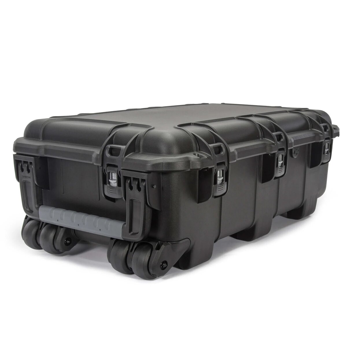 nanuk-cases-962-black-angle-wheels_1800x1800